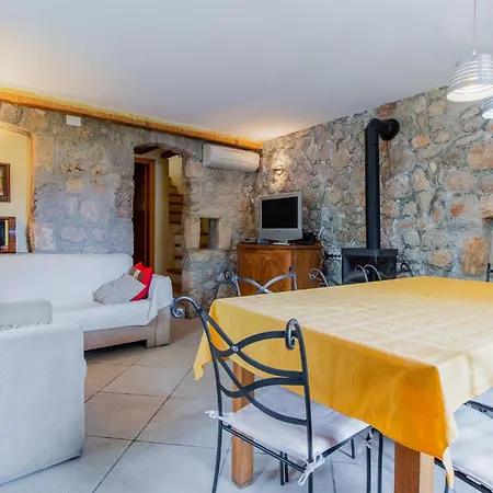 Stunning In With Wifi Bribir (Primorje-Gorski Kotar)